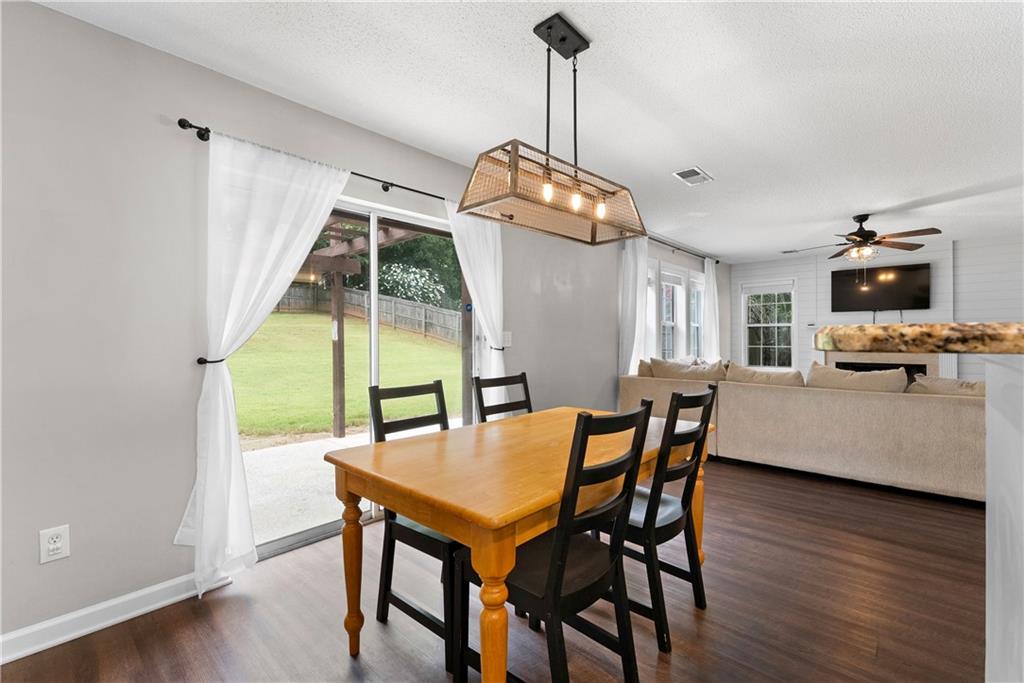 5560 Sylvania Drive SE