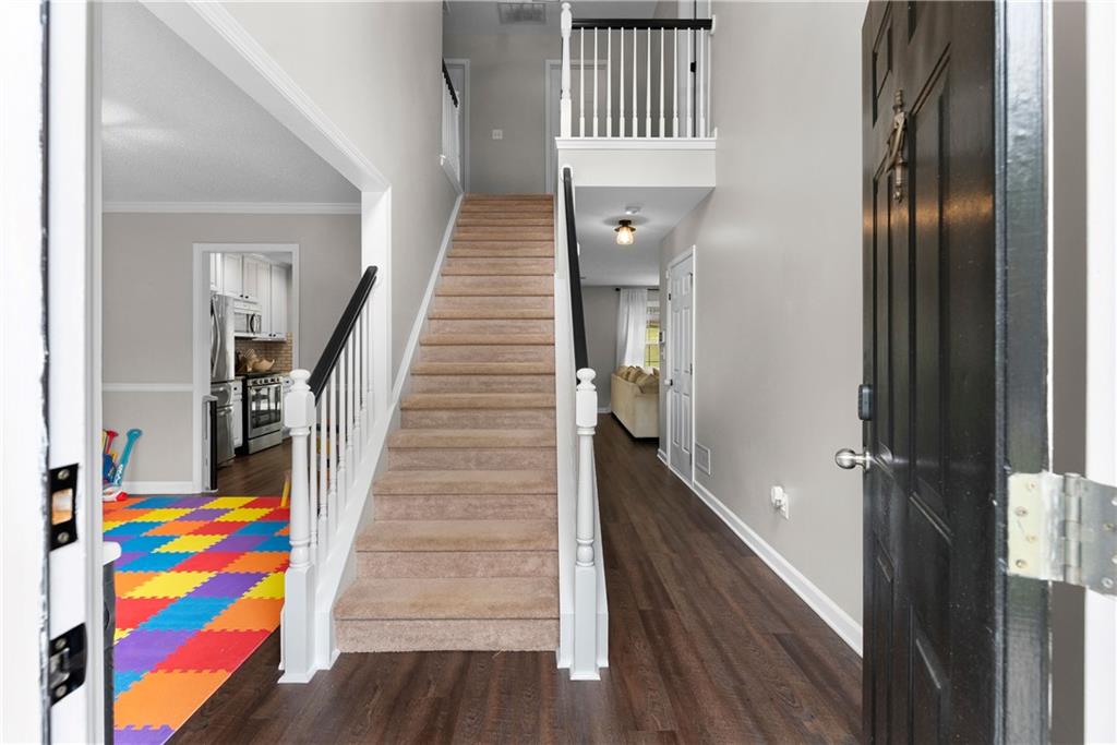 5560 Sylvania Drive SE