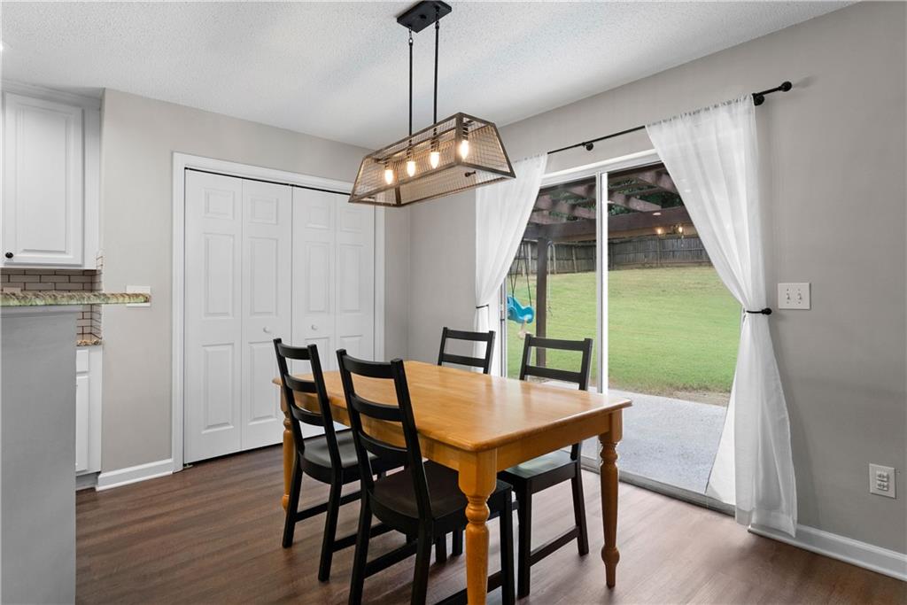 5560 Sylvania Drive SE