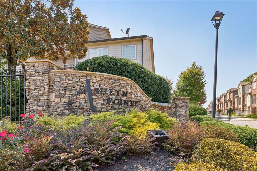 2932 Ashlyn Pointe Drive