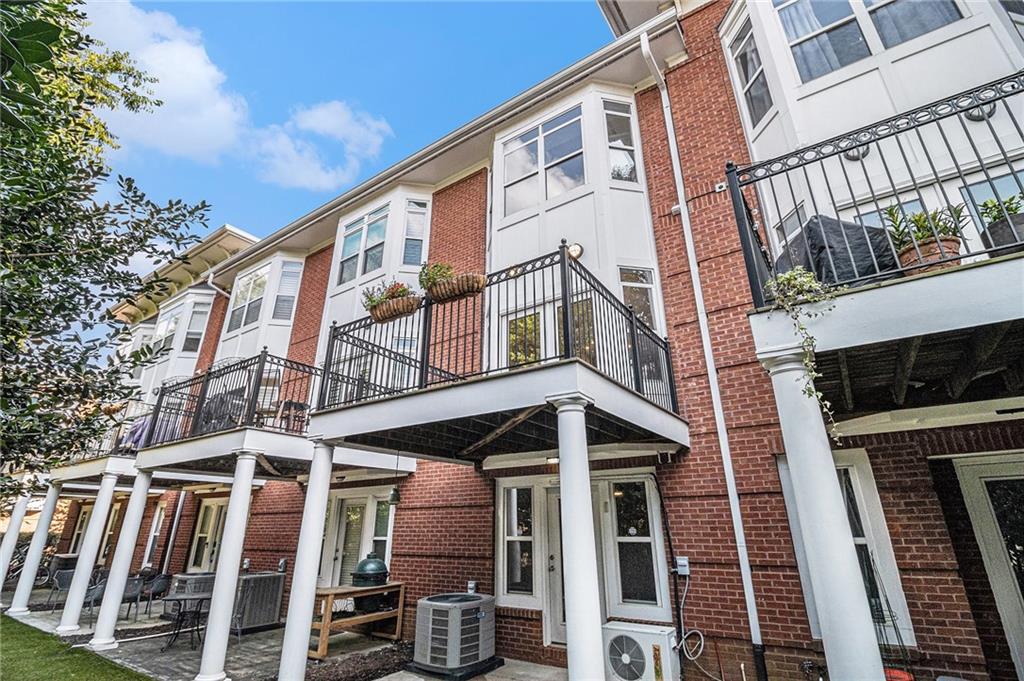 774 Inman Mews Drive NE