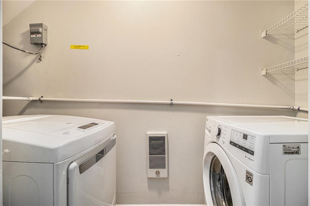 774 Inman Mews Drive NE