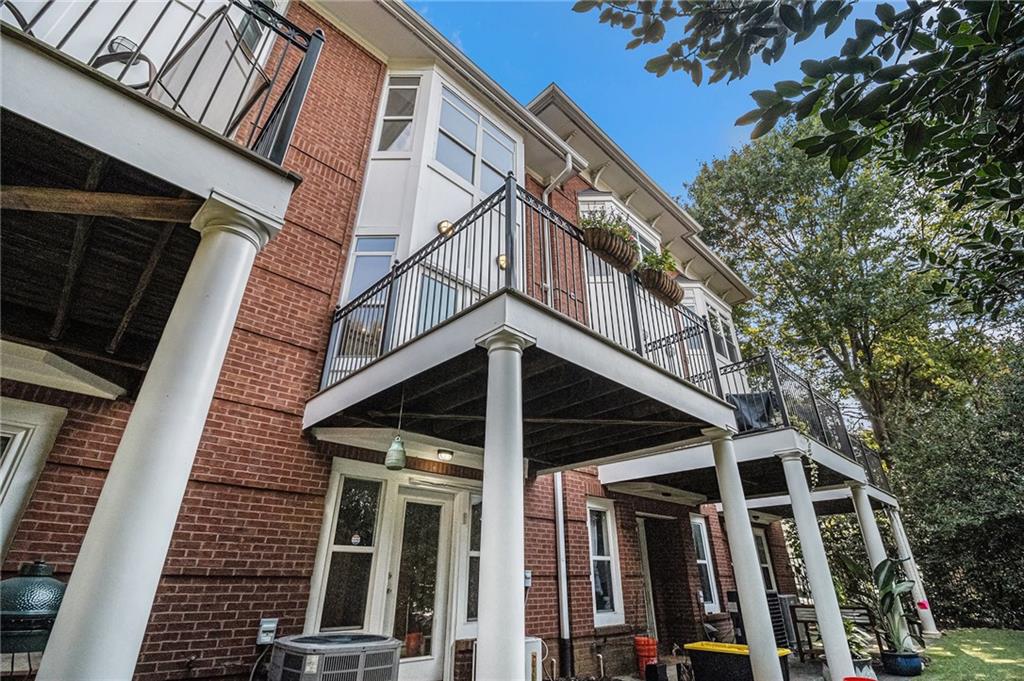 774 Inman Mews Drive NE