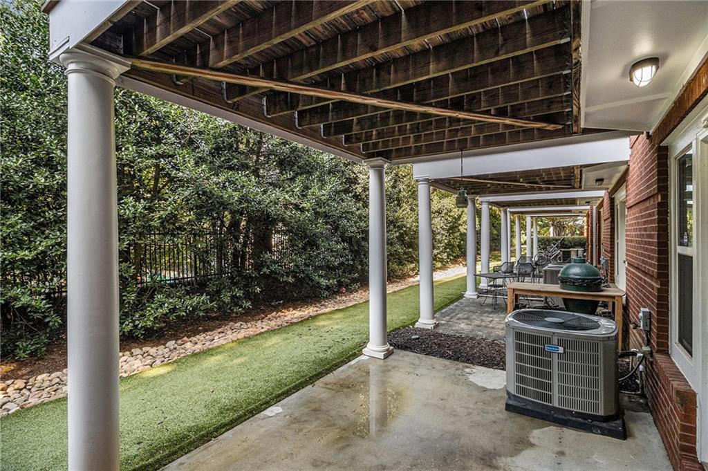 774 Inman Mews Drive NE