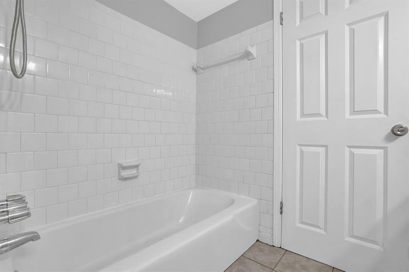 6851 Roswell Road Unit C7