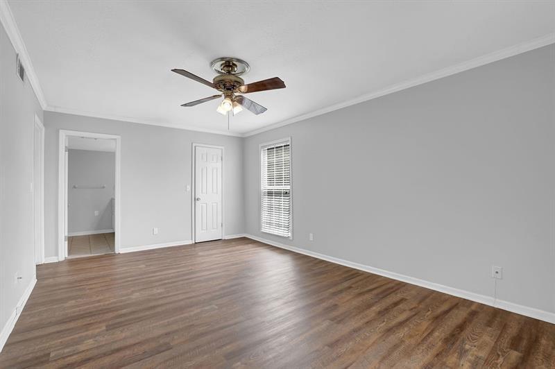 6851 Roswell Road Unit C7