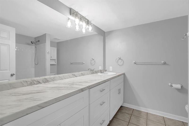6851 Roswell Road Unit C7