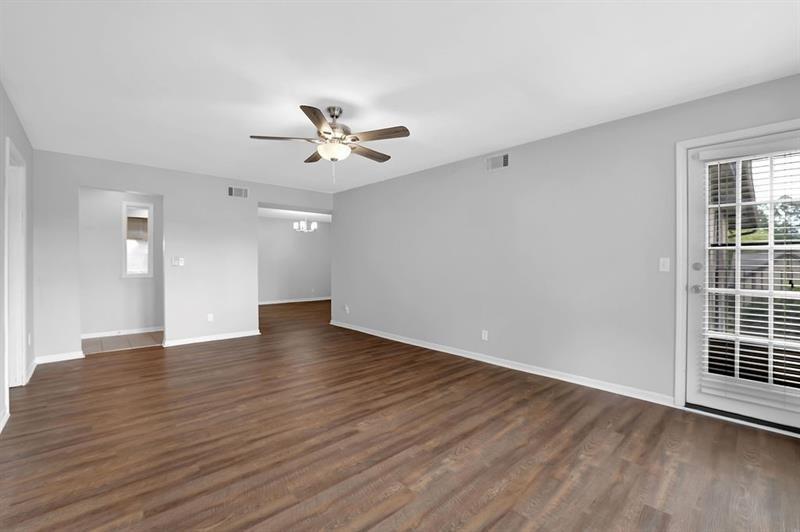 6851 Roswell Road Unit C7
