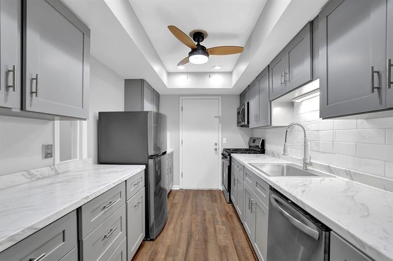 6851 Roswell Road Unit C7