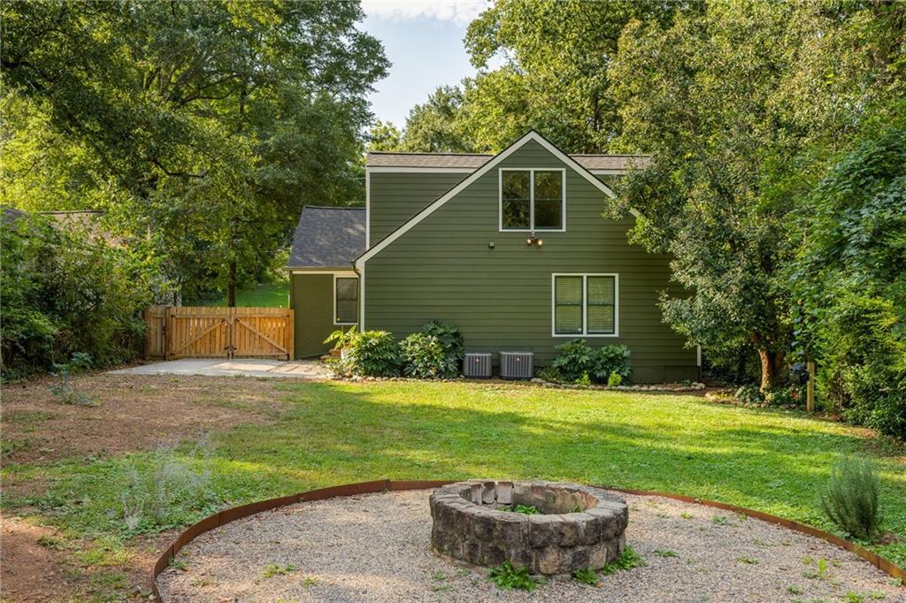 2880 Glenwood Avenue SE