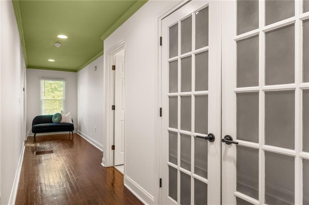 2880 Glenwood Avenue SE