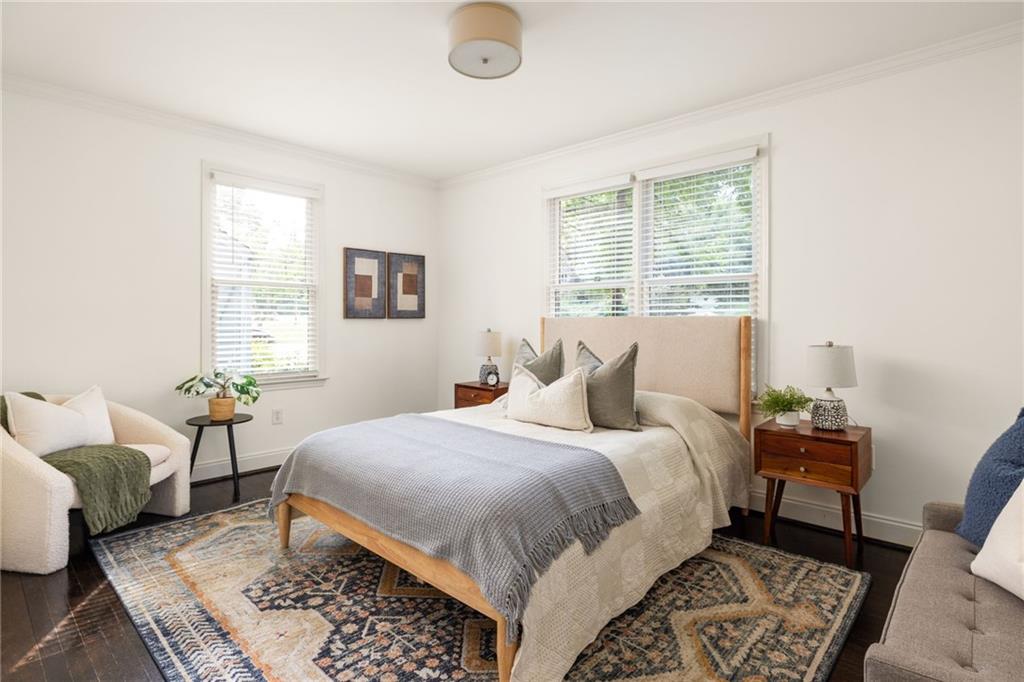 2880 Glenwood Avenue SE