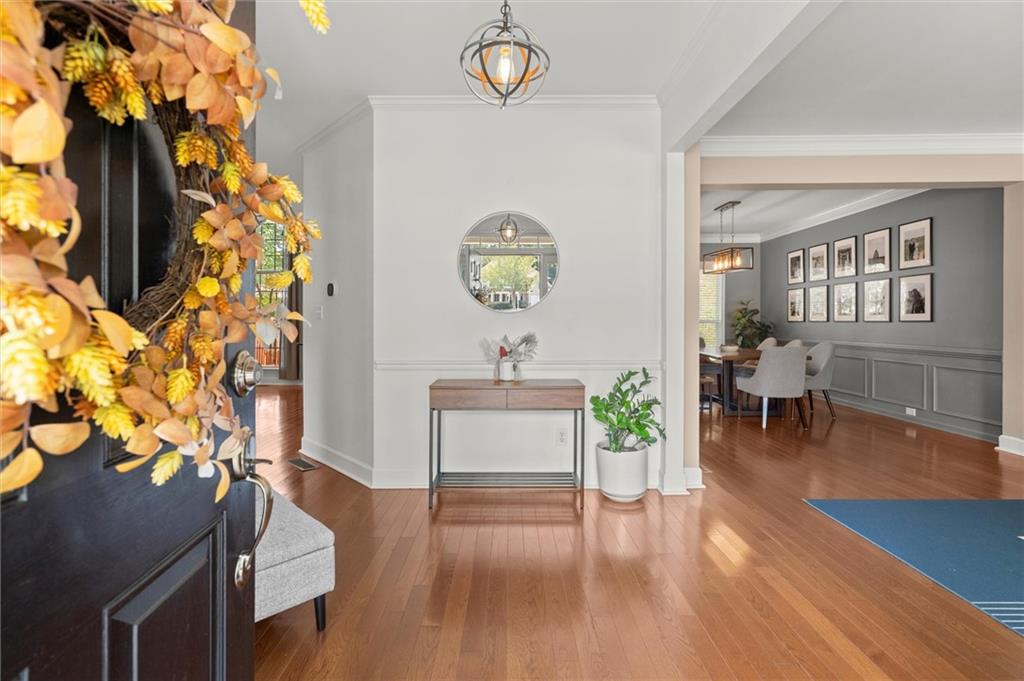 1906 Hidden Springs Path SE