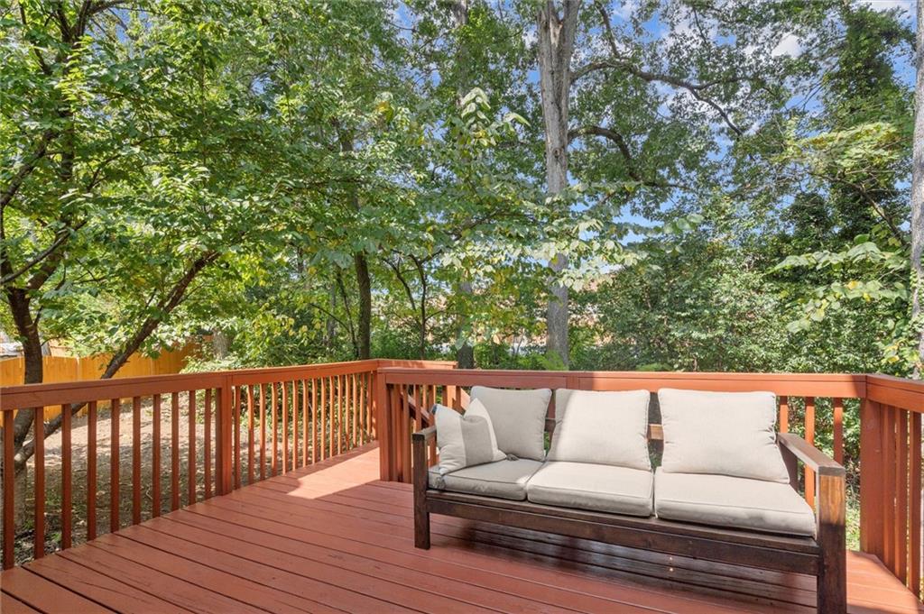 1906 Hidden Springs Path SE