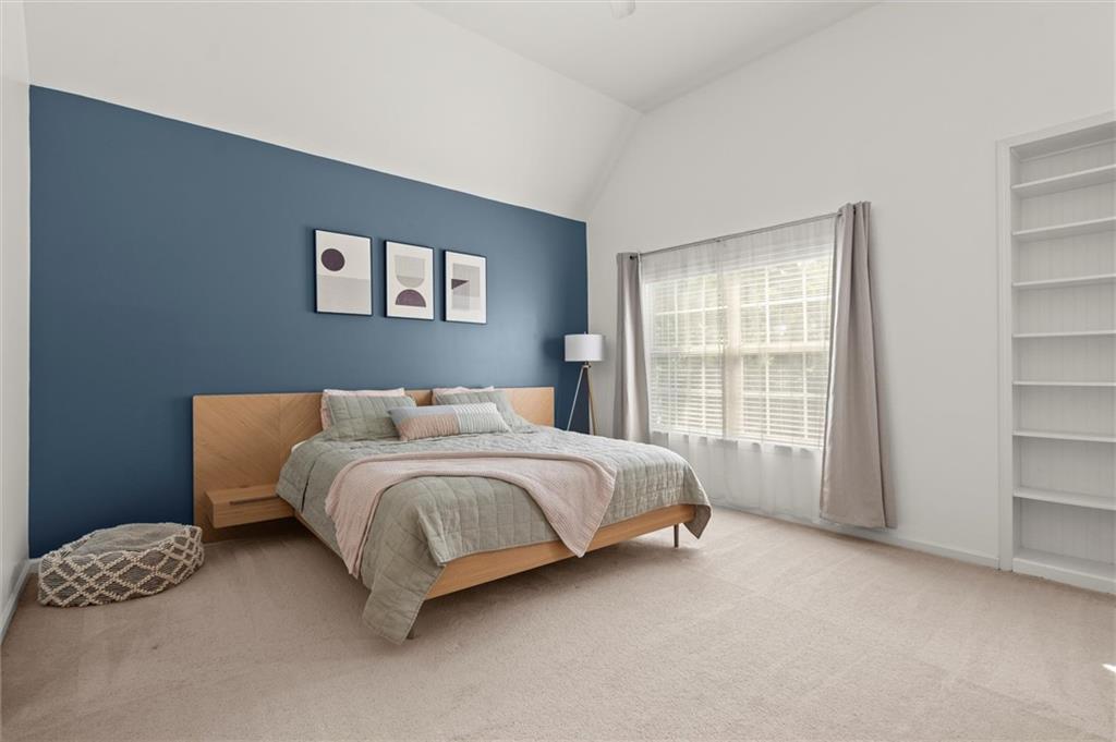 1906 Hidden Springs Path SE