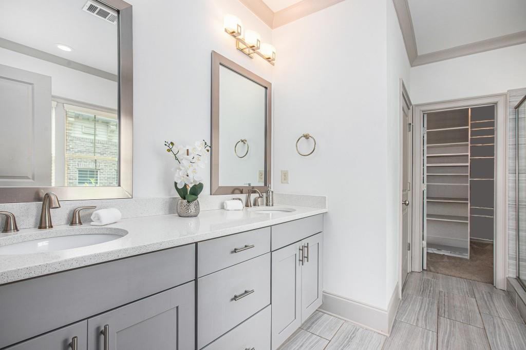 1216 Virginia Court NE Unit 8A