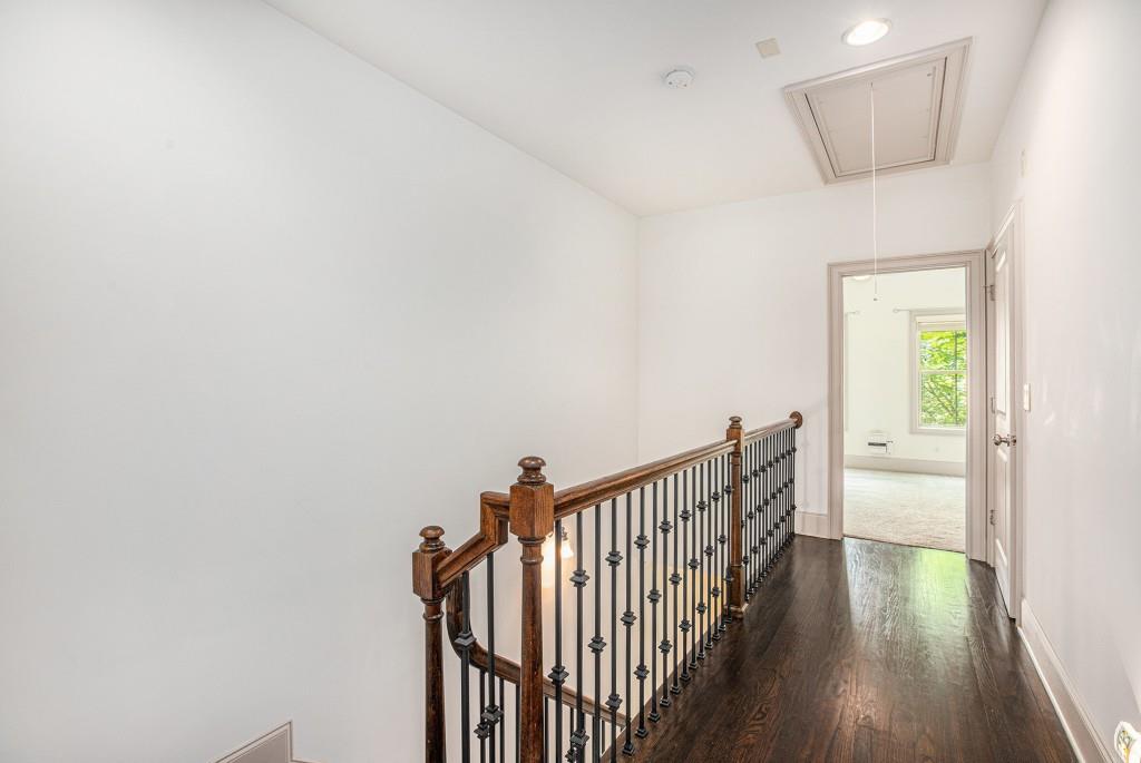 1216 Virginia Court NE Unit 8A