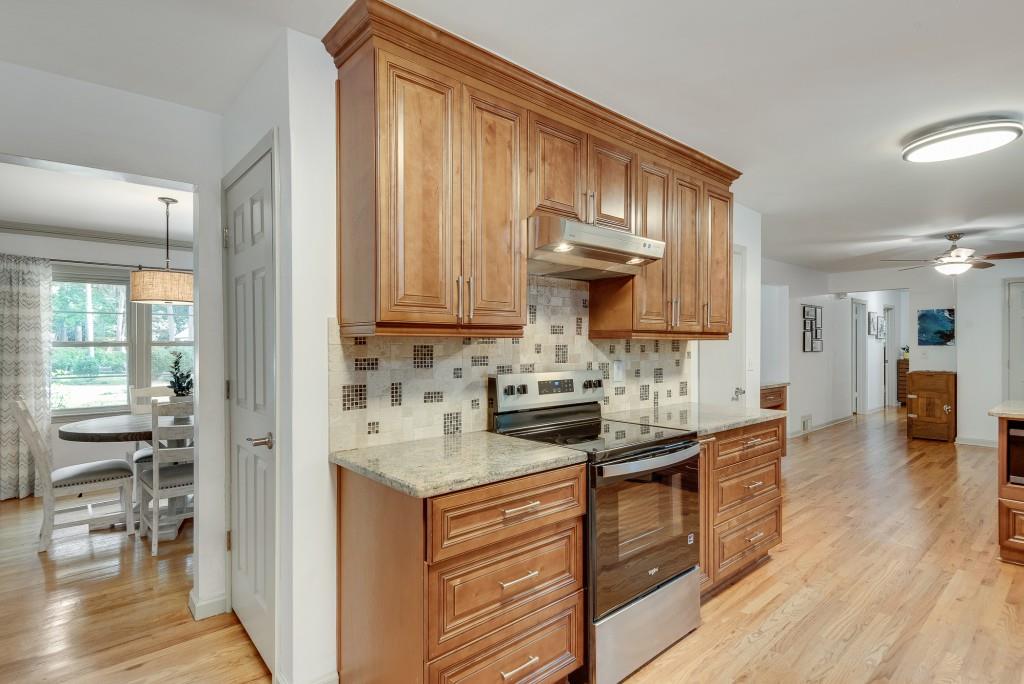 2430 Sherbrooke Court NE