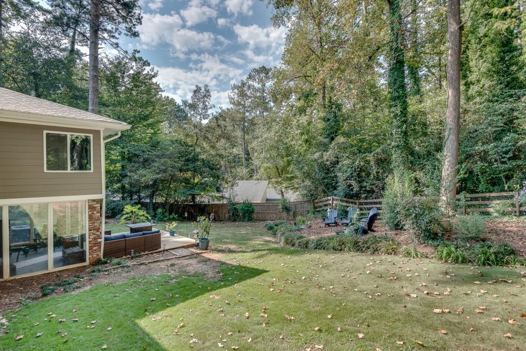 2430 Sherbrooke Court NE