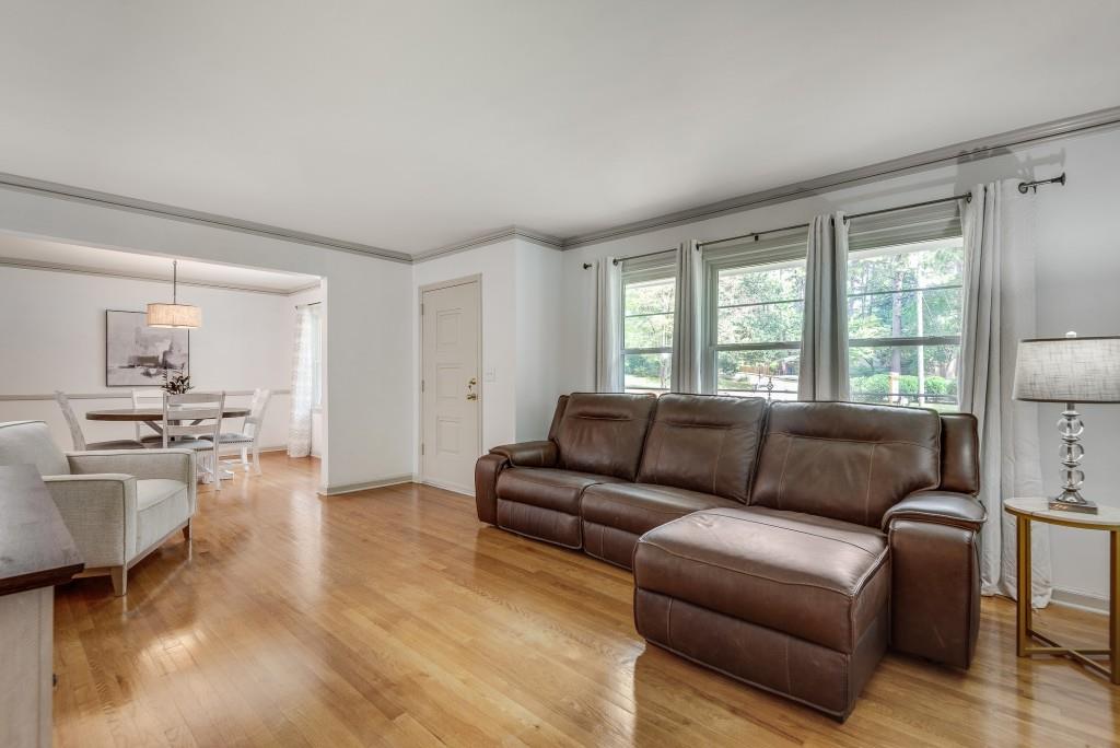 2430 Sherbrooke Court NE