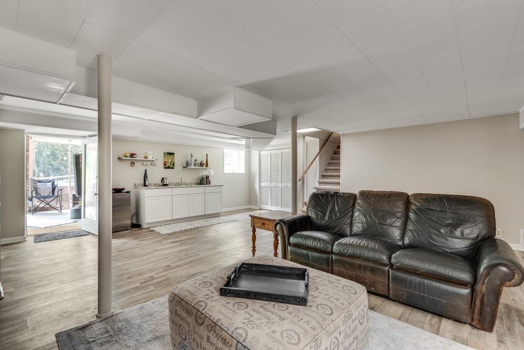 2430 Sherbrooke Court NE