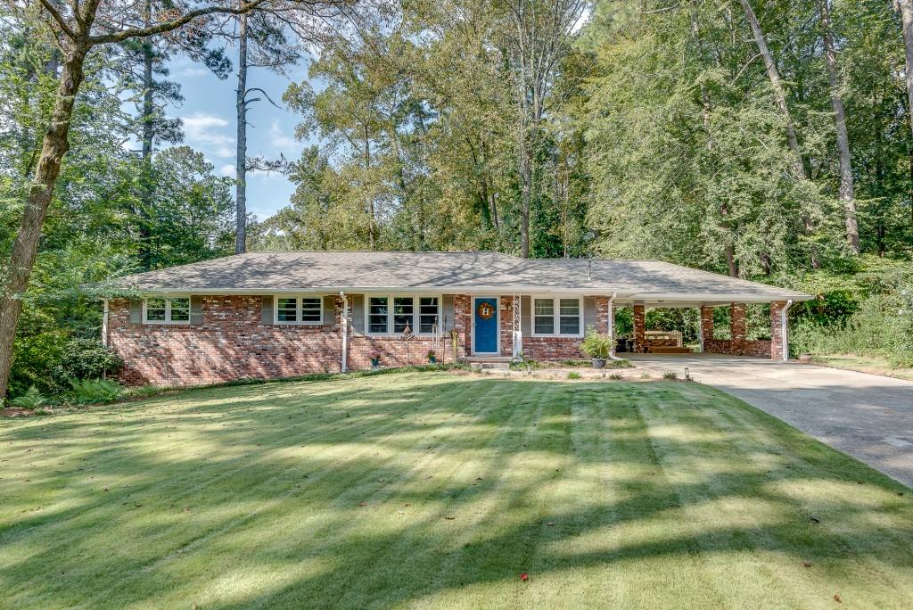 2430 Sherbrooke Court NE