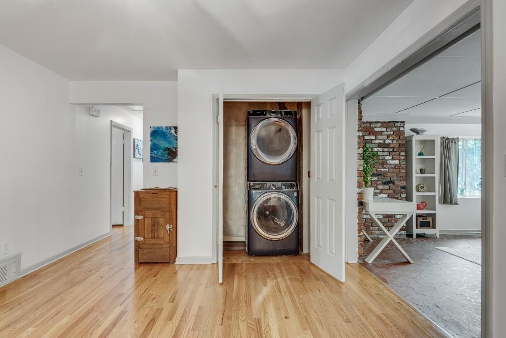 2430 Sherbrooke Court NE