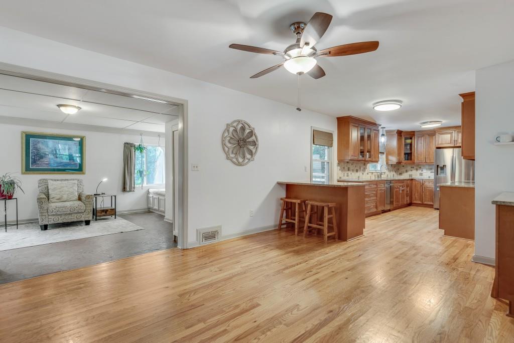 2430 Sherbrooke Court NE