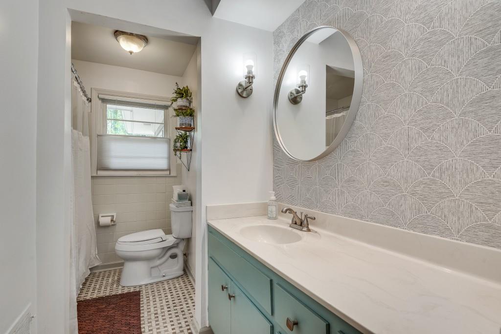 2430 Sherbrooke Court NE