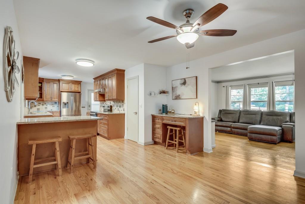 2430 Sherbrooke Court NE