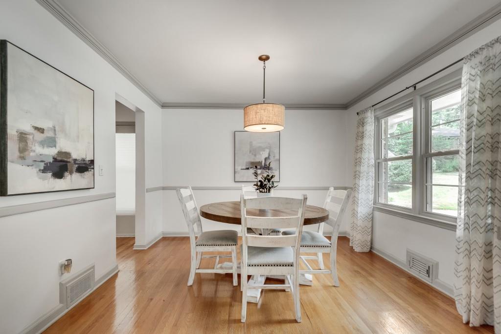 2430 Sherbrooke Court NE