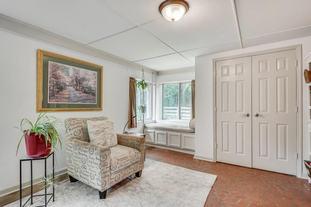 2430 Sherbrooke Court NE