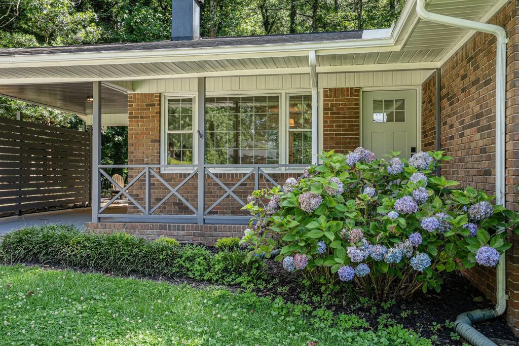 3390 Kenland Road SE