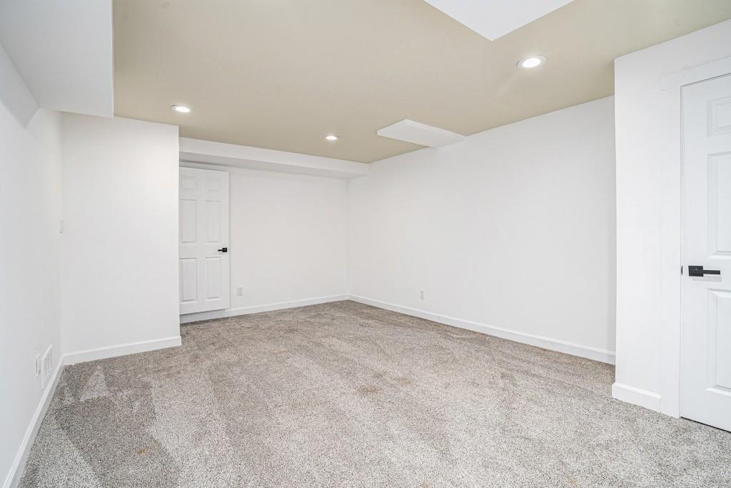 3390 Kenland Road SE