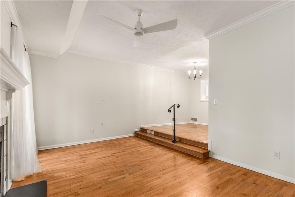 117 Woodbury Place