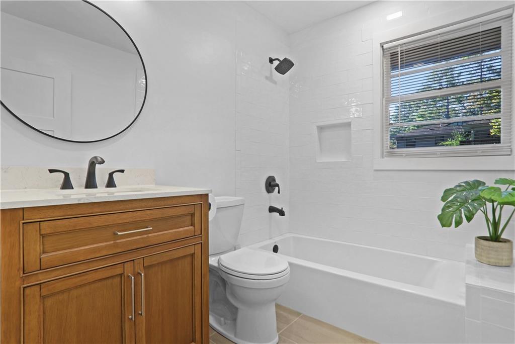 1551 Van Epps Street SE