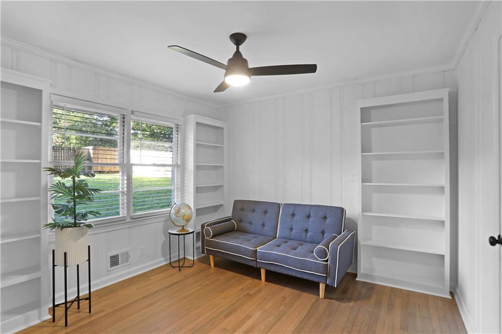 1551 Van Epps Street SE