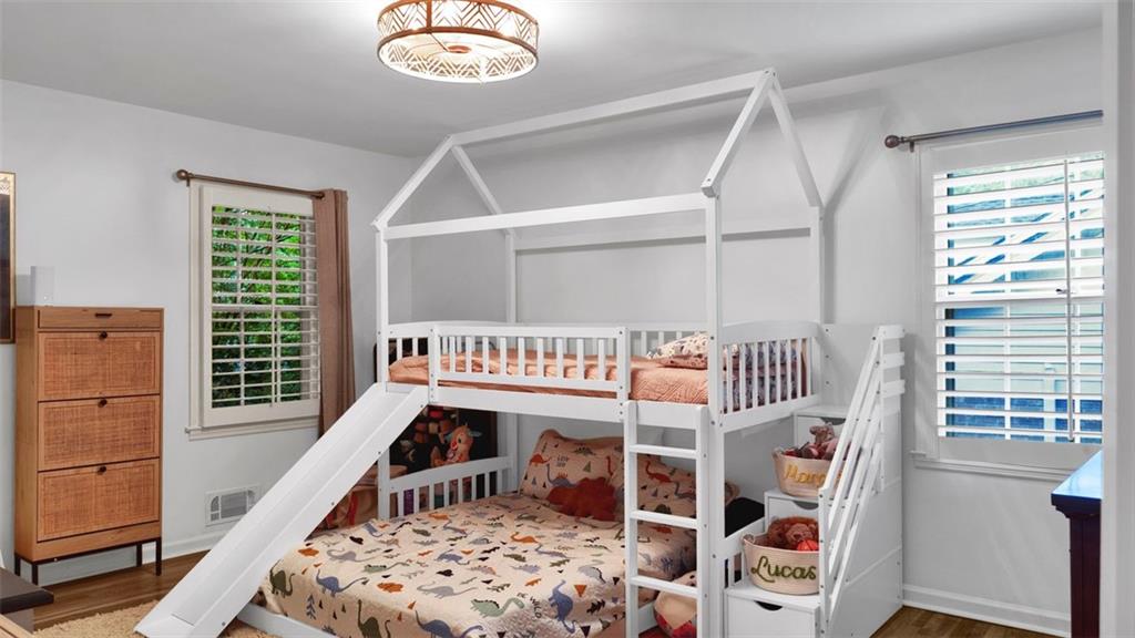 2793 Woodland Park Drive NE