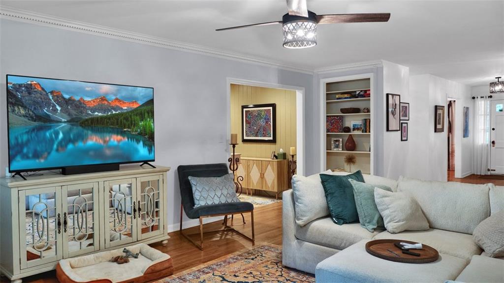 2793 Woodland Park Drive NE