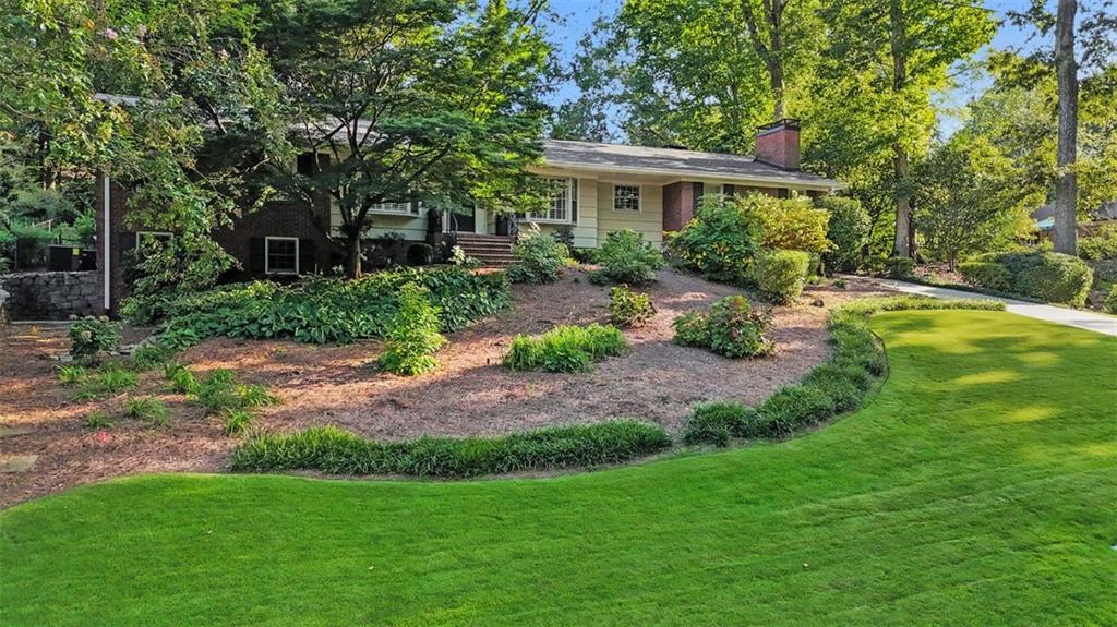 2793 Woodland Park Drive NE