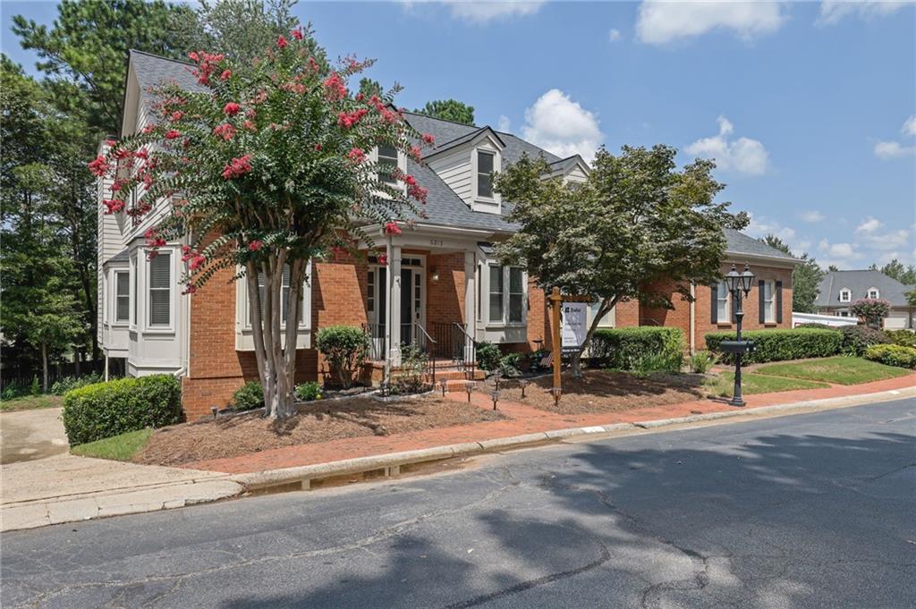 6213 Forest Hills Drive