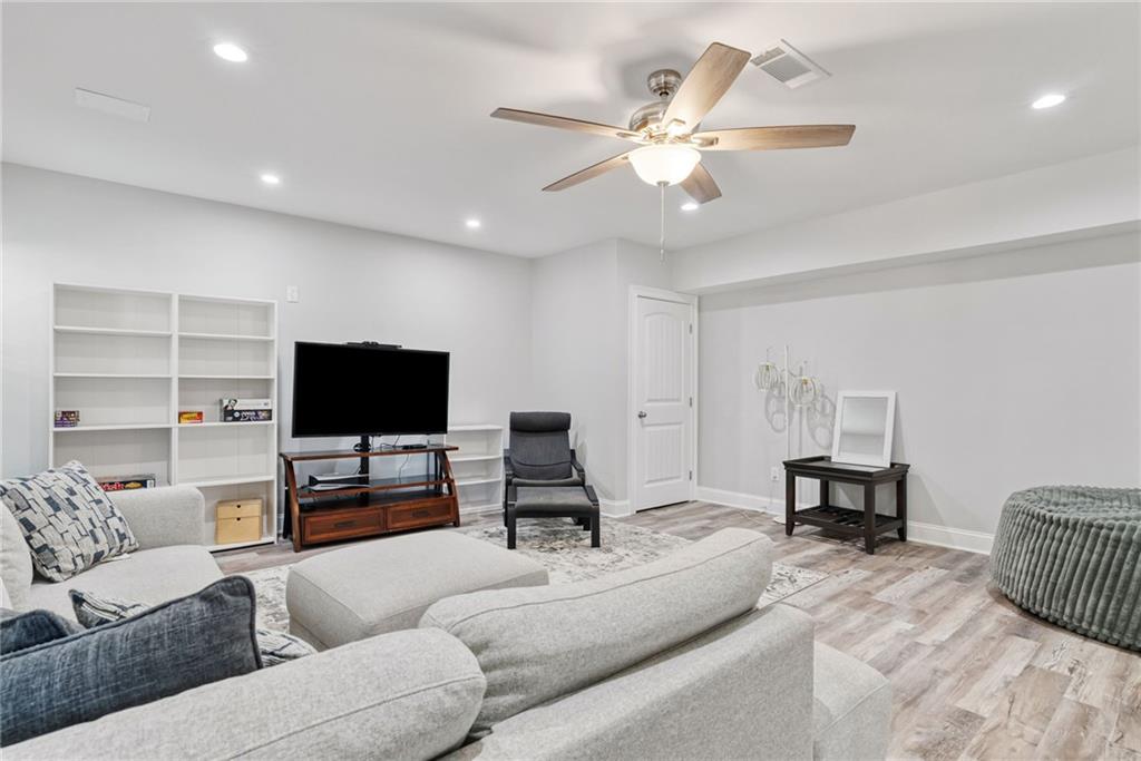 4395 Saint Andrews Crest Drive