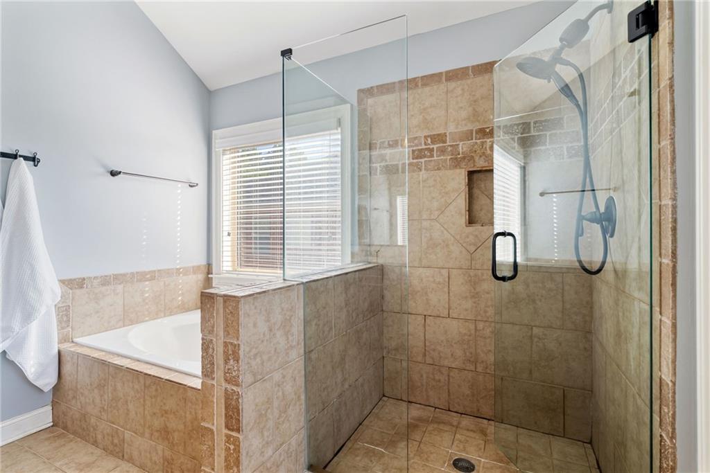 4395 Saint Andrews Crest Drive