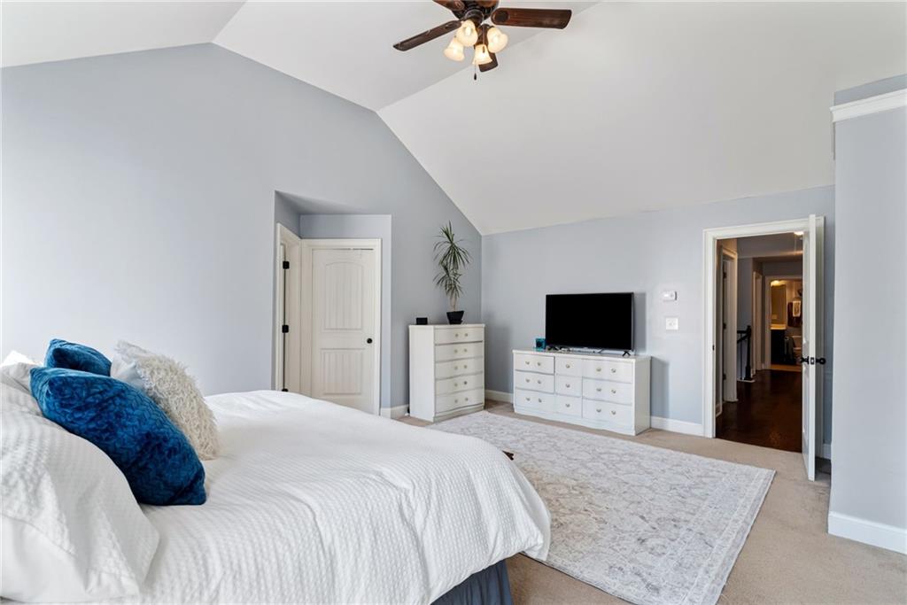 4395 Saint Andrews Crest Drive