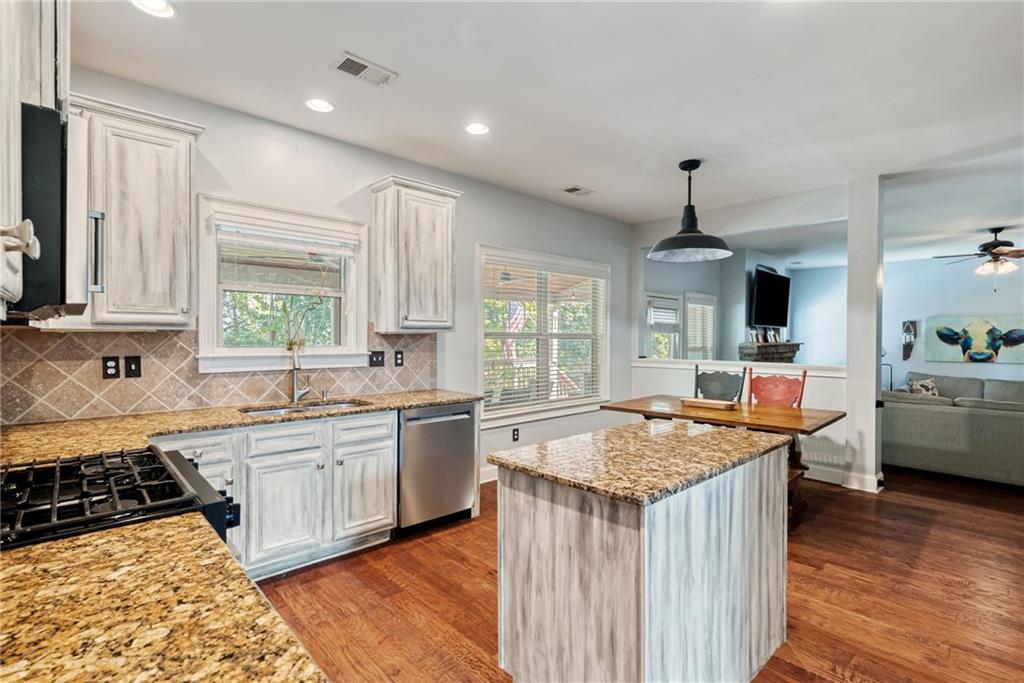 4395 Saint Andrews Crest Drive