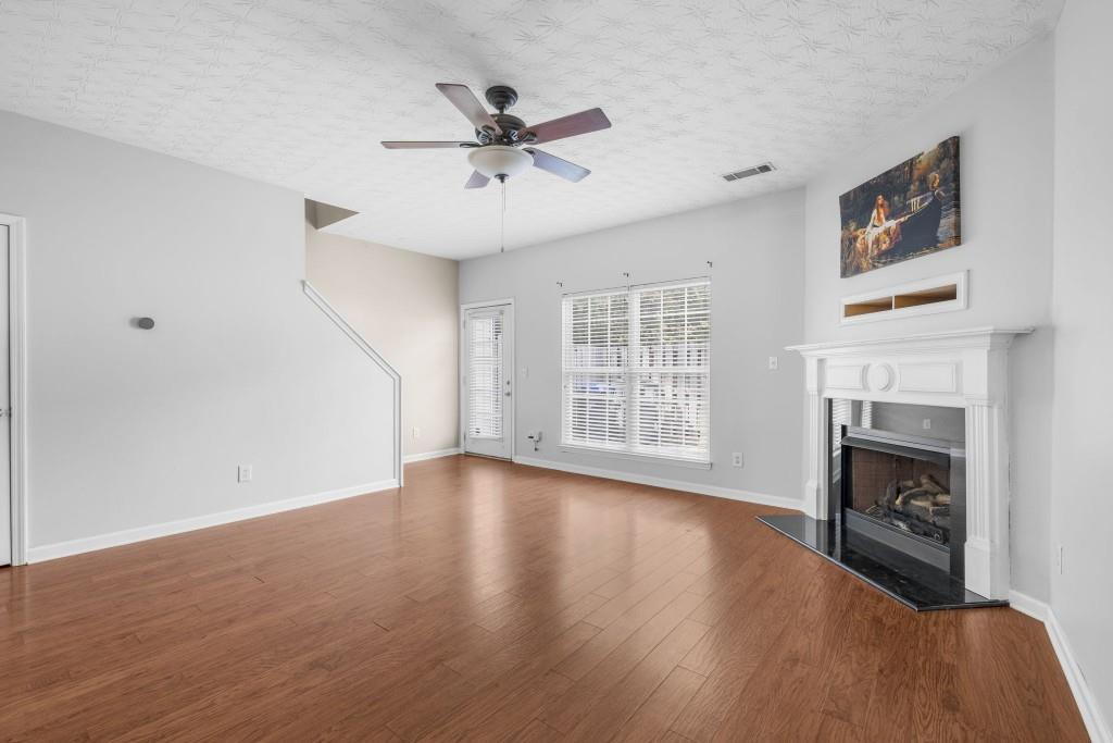1261 Birkhall Drive