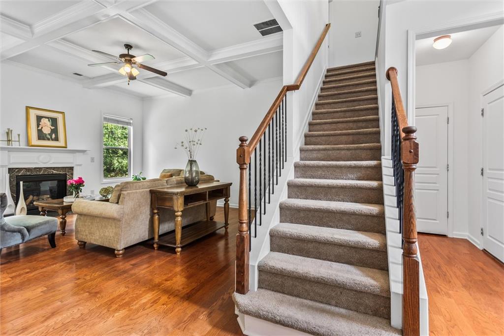 6175 Beaver Crossing Drive