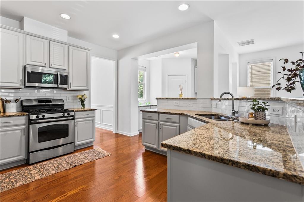 6175 Beaver Crossing Drive