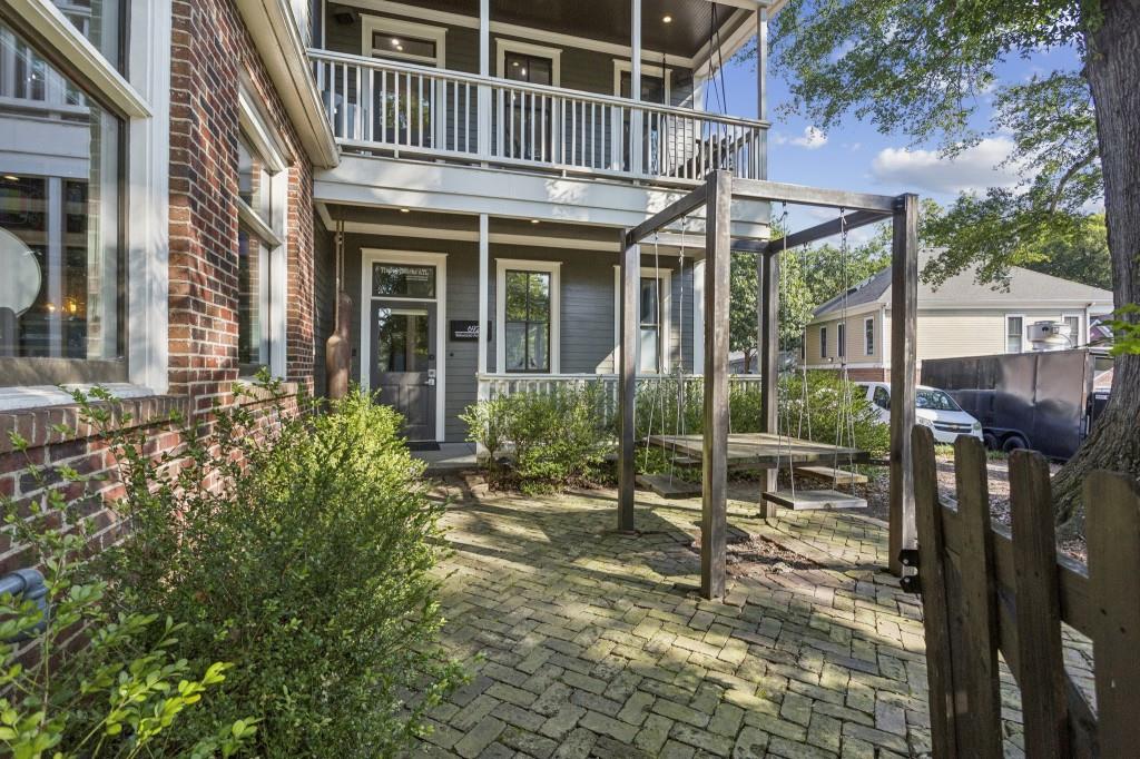 692 Kirkwood Avenue SE Unit A