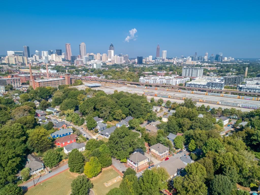 692 Kirkwood Avenue SE Unit A